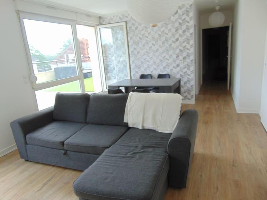 3 Pieces Grande Terrasse Apartment Монтеврен Екстериор снимка